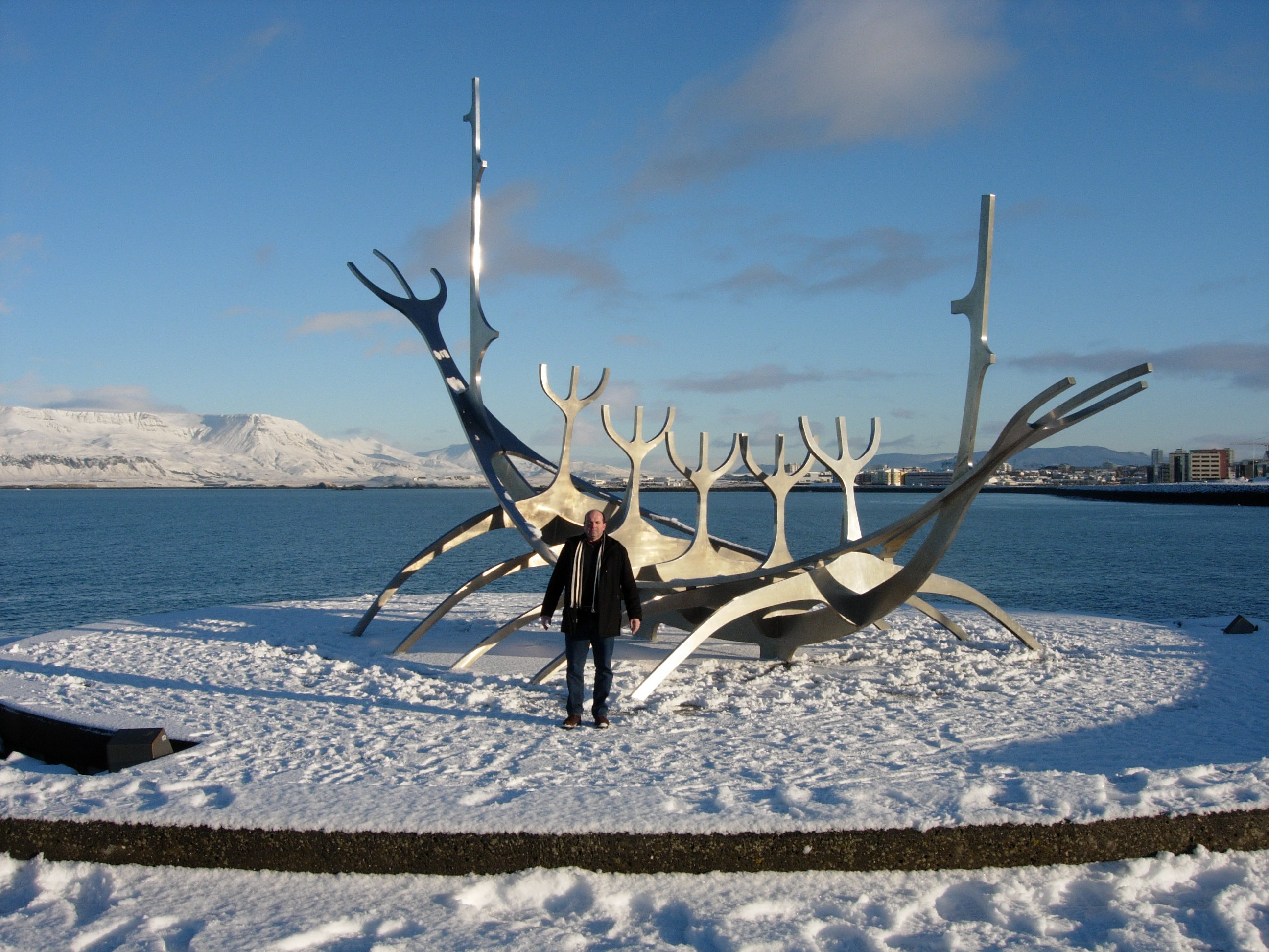 stefano-accossano-jon-gunnar-arnason-solfar-sun-voyager1